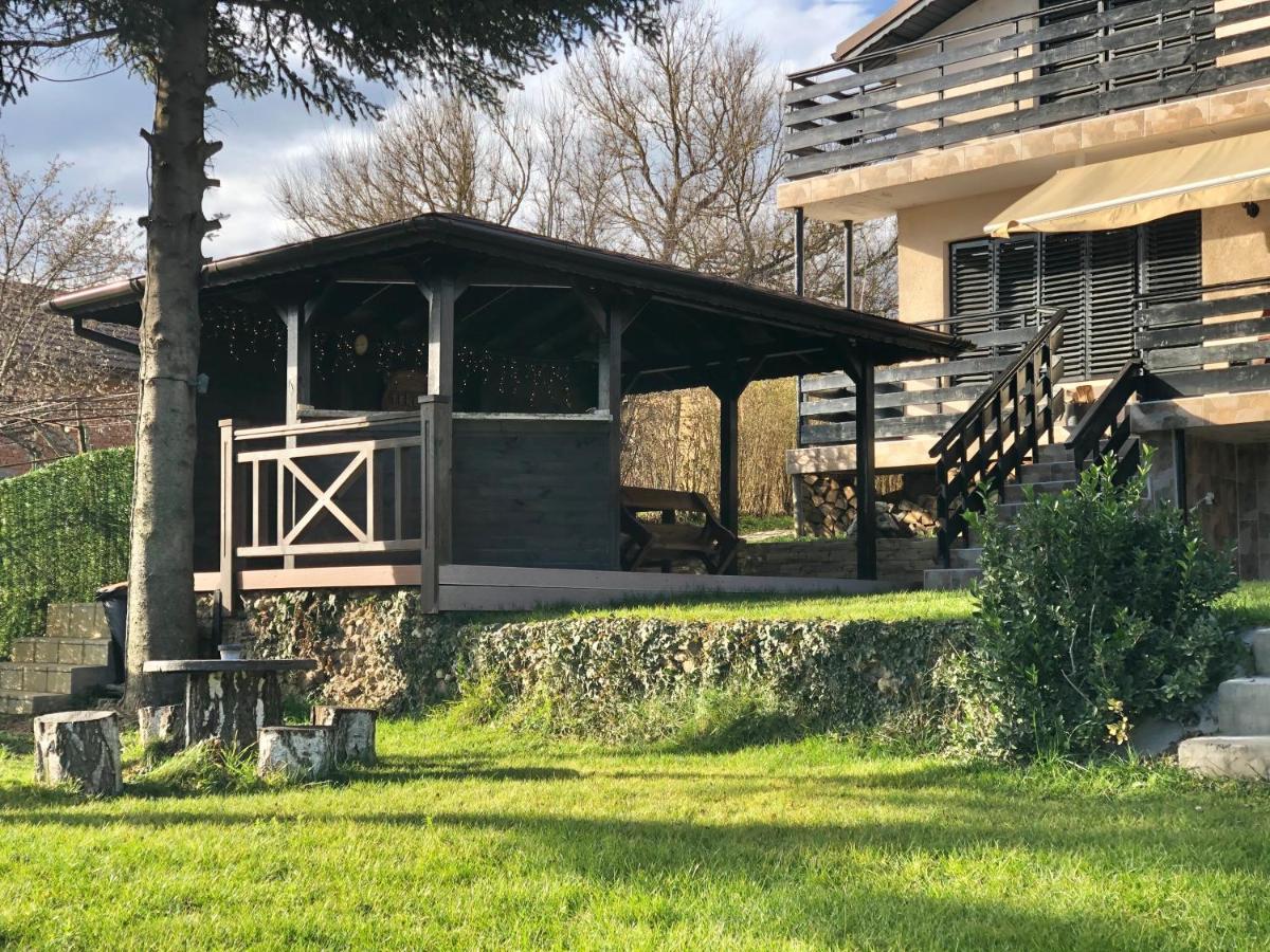 Вила Теkето I Vila Teketo Family Guest House Nikolovo Buitenkant foto