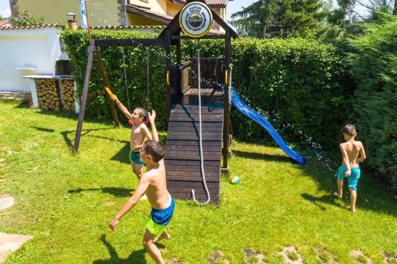 Вила Теkето I Vila Teketo Family Guest House Nikolovo Buitenkant foto